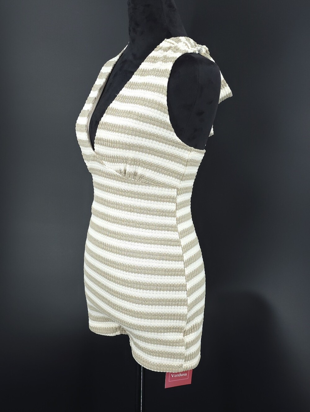 ✨ NWT Verdusa Striped Knit Halter Romper Jumpsuit! ✨